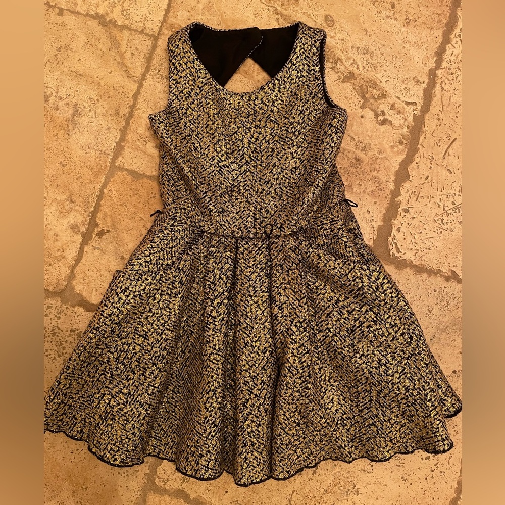 Girls Zoe LTD dress size 7 Gold and black metallic